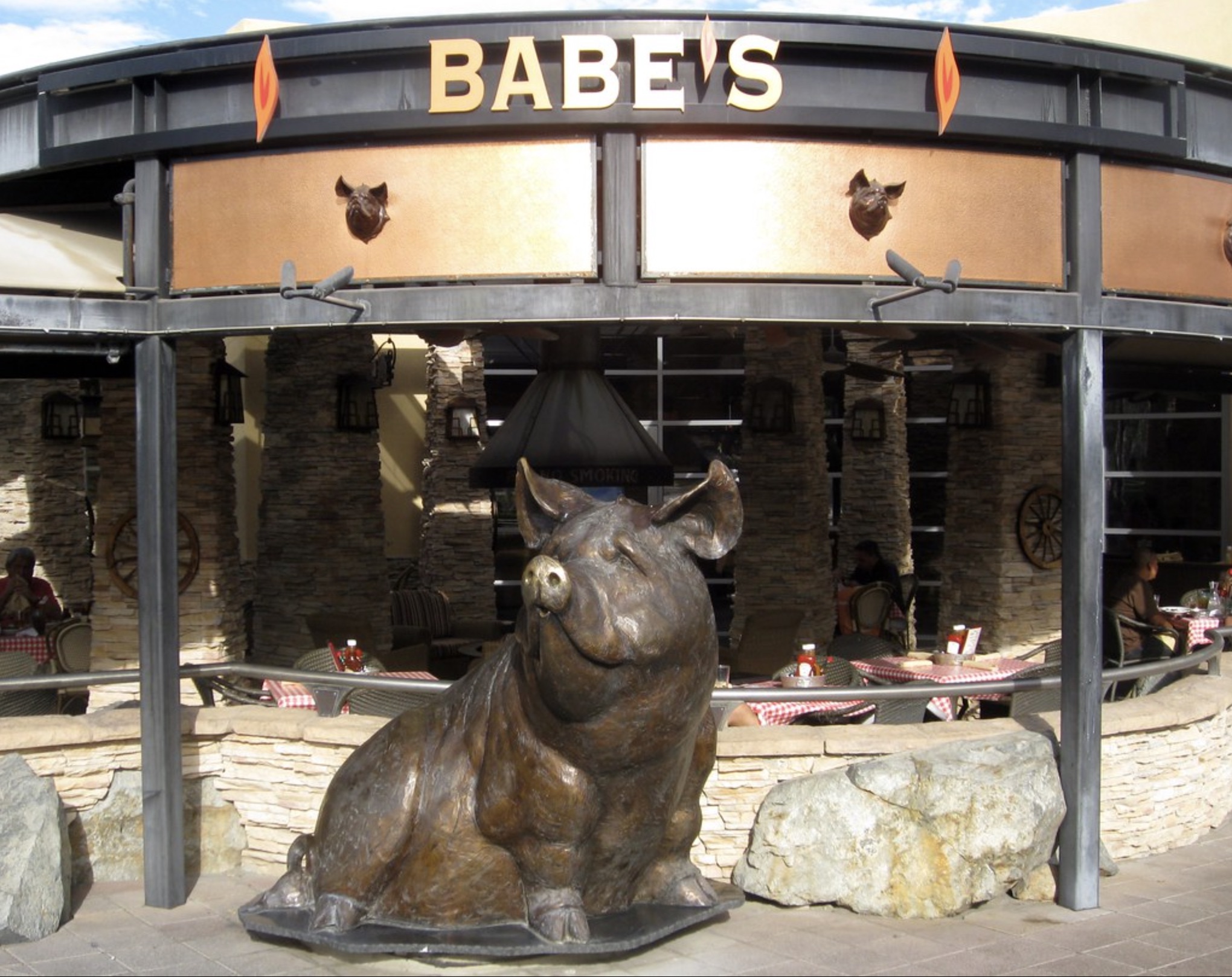 statue - Babe'S